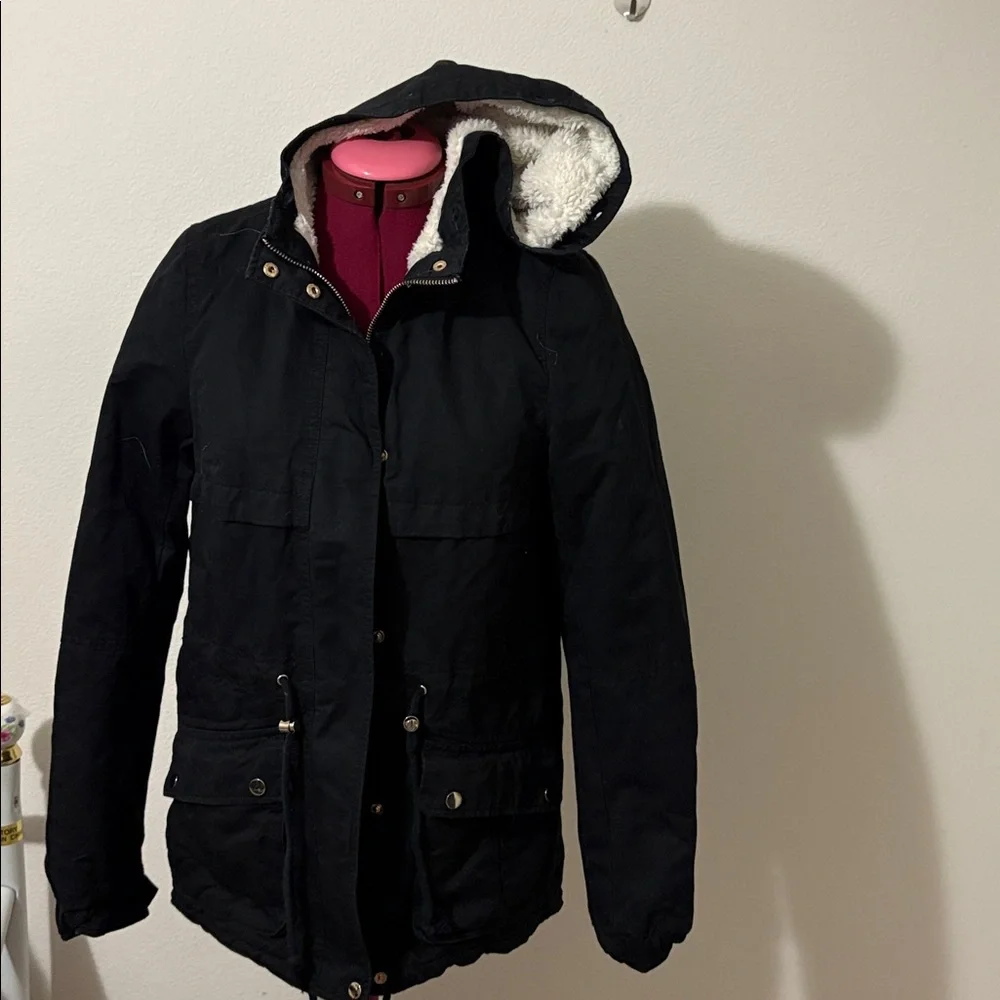 H&M Divided Women's Black Faux
Fur Pile-lined Parka Jacket with hood - Picture 8 of 15